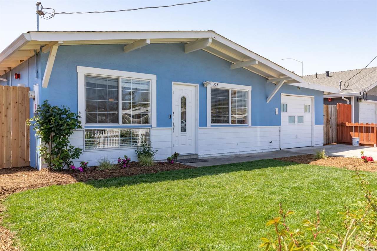 358 Stuart Drive - Photo 1