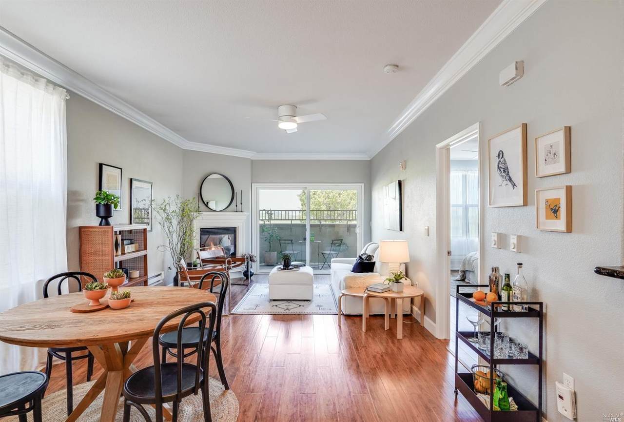 301 North Avenue - Photo 1