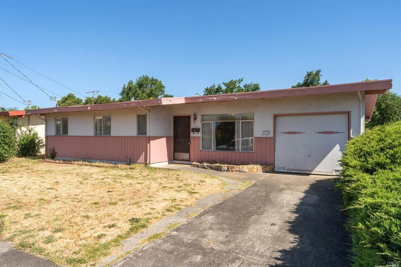 372 Arroyo Way - Photo 1