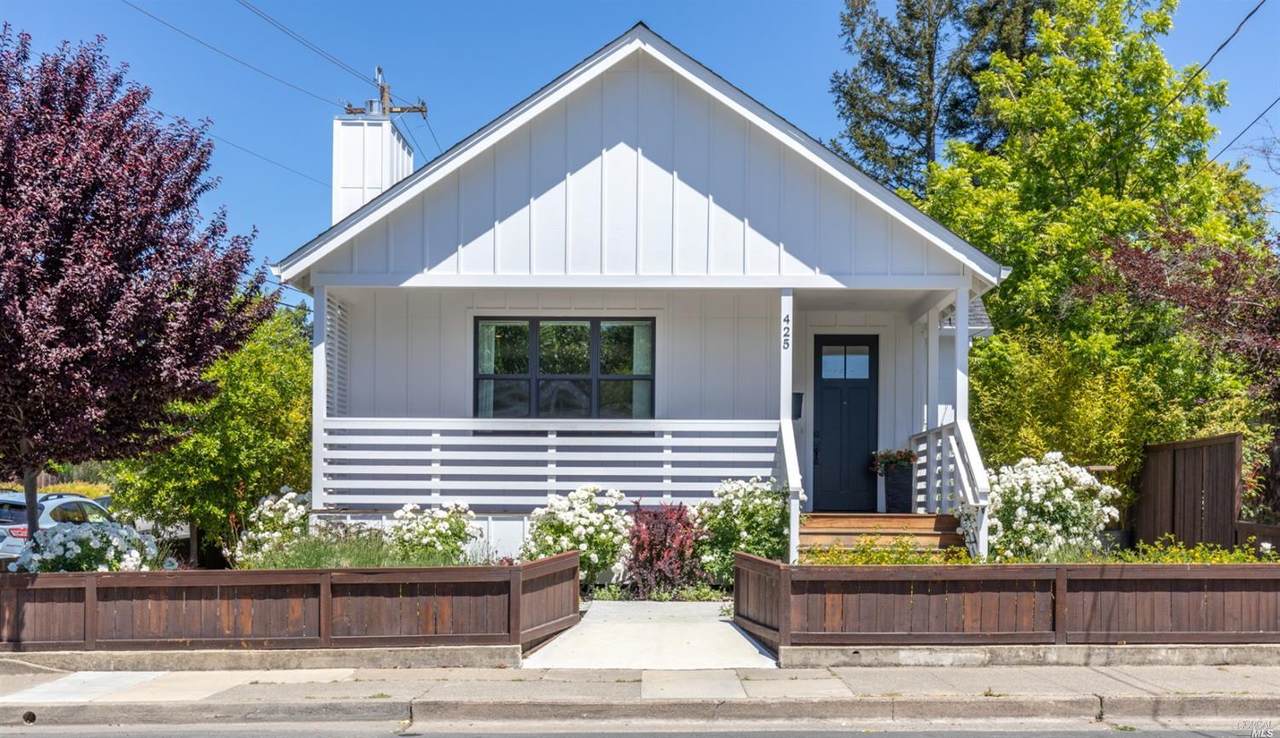 425 Piper Street - Photo 1
