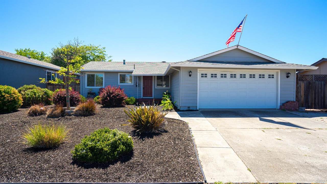 1304 San Jose Way - Photo 1
