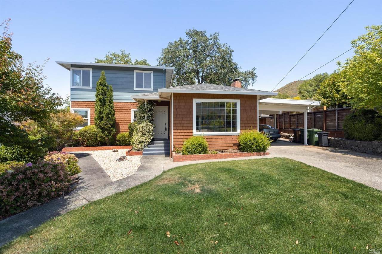 19 Linda Avenue - Photo 1