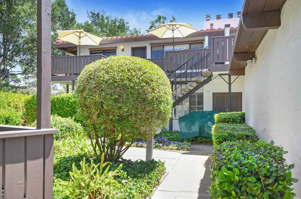 338 Las Casitas Court - Photo 1
