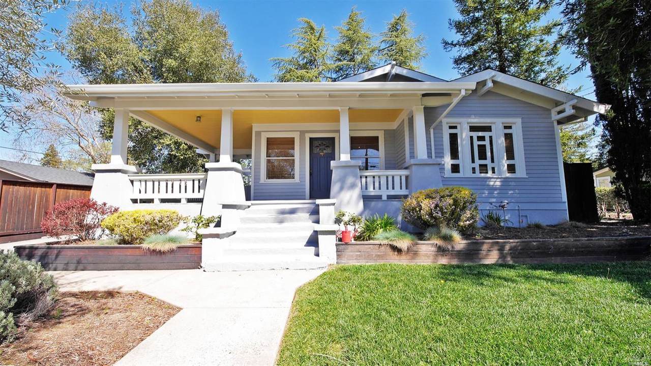407 North Street - Photo 1
