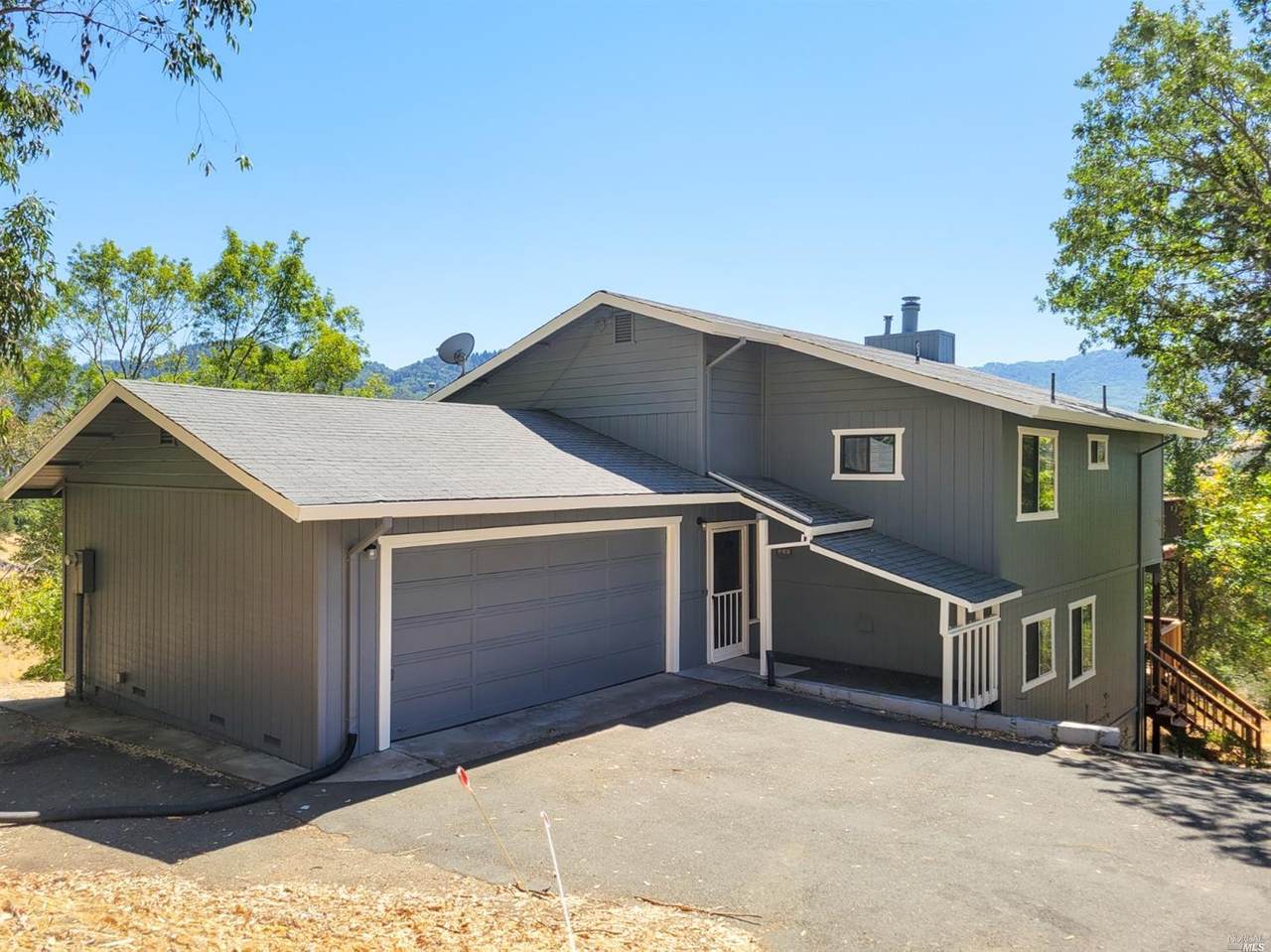 511 Riverside Drive - Photo 1