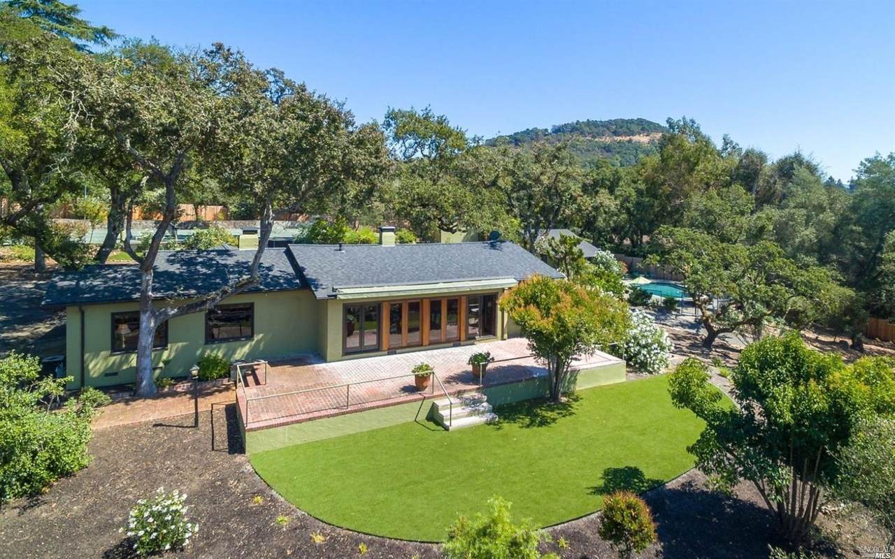 1810 Silverado Trail - Photo 1
