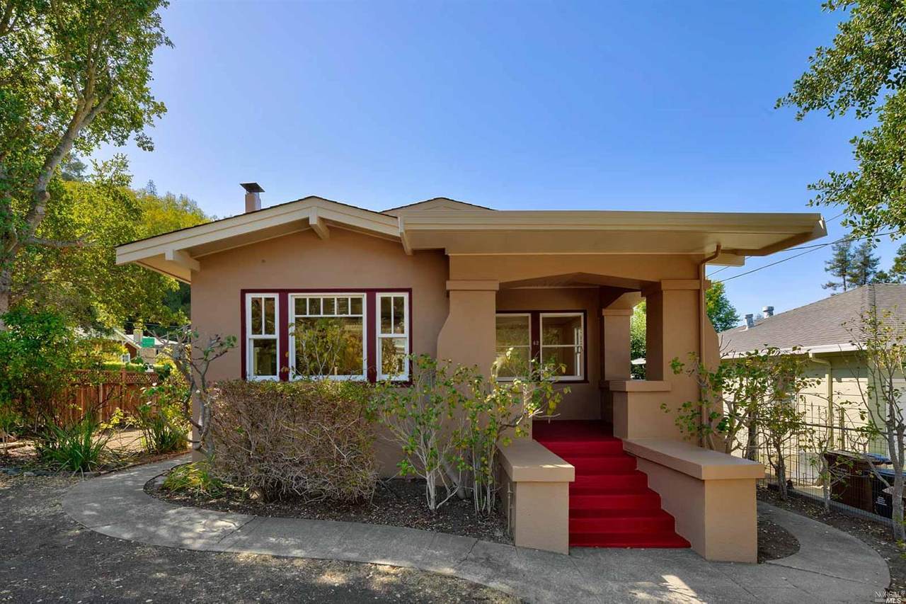 42 Ross Valley Drive - Photo 1