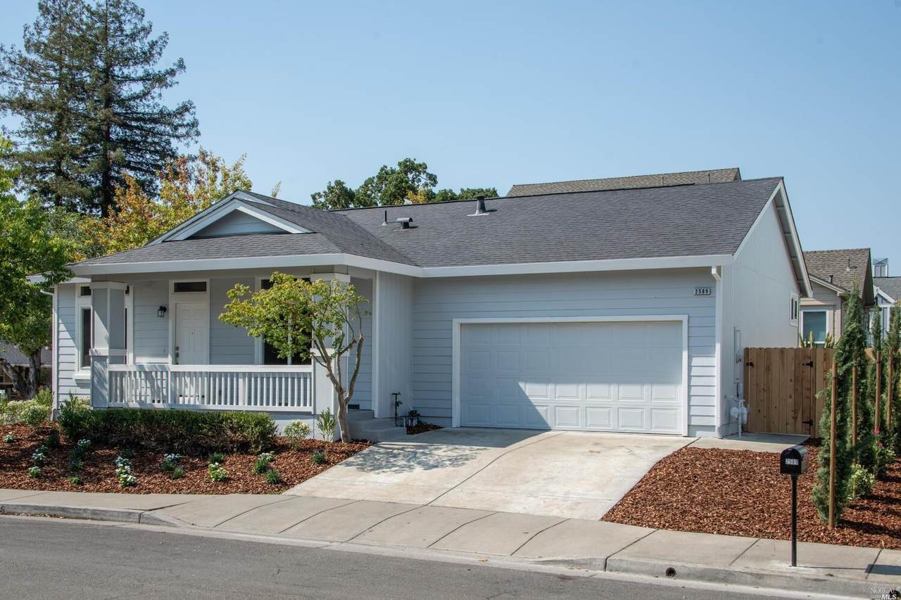 2589 Zircon Place - Photo 1