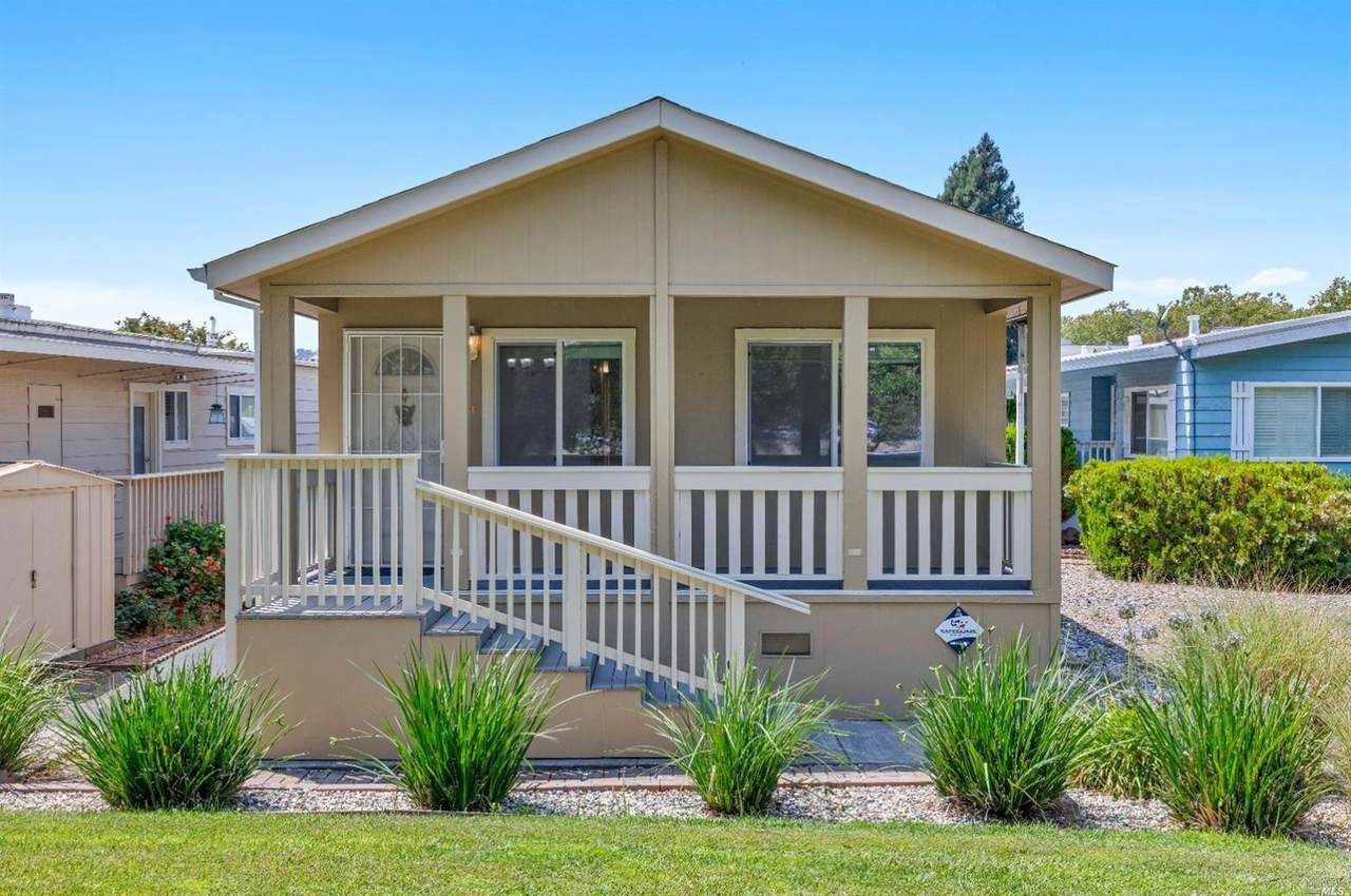 18 Hacienda Drive - Photo 1