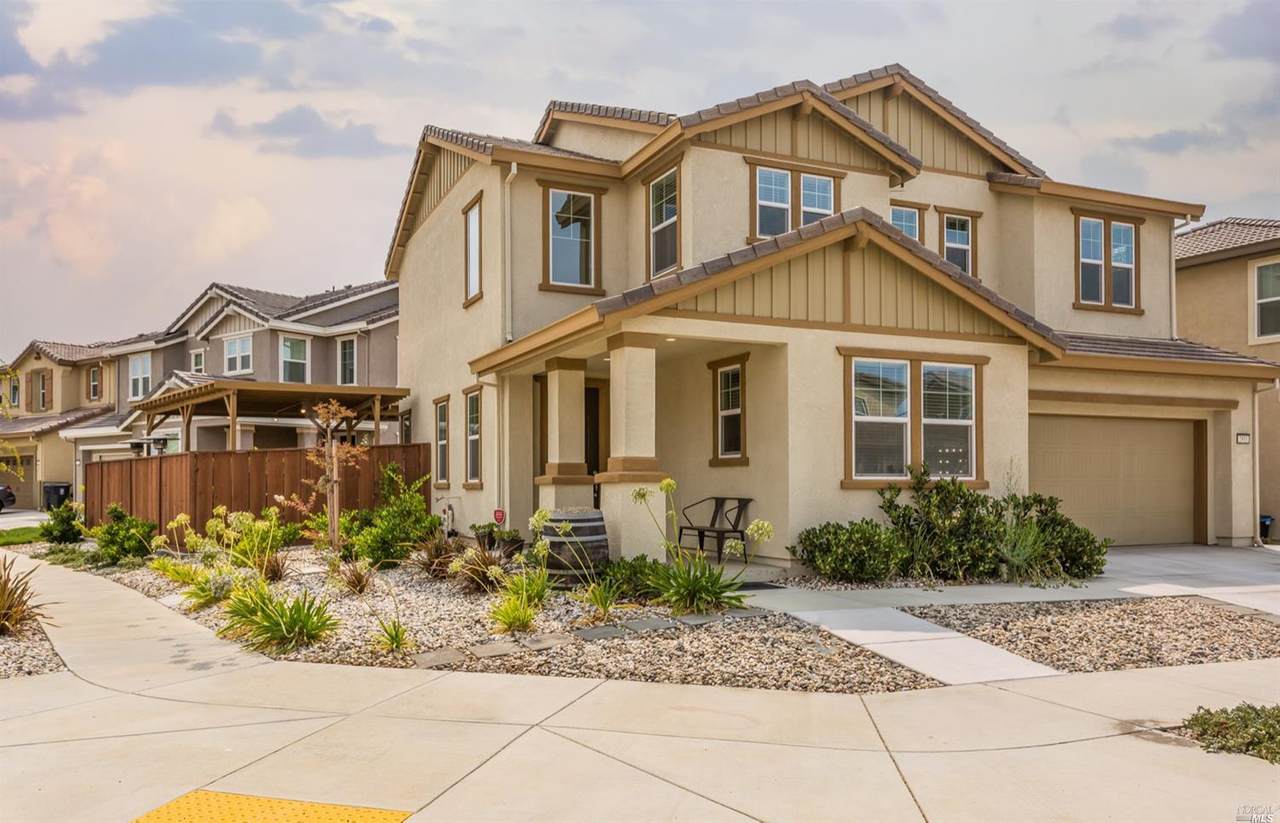 2911 Inspiration Drive - Photo 1
