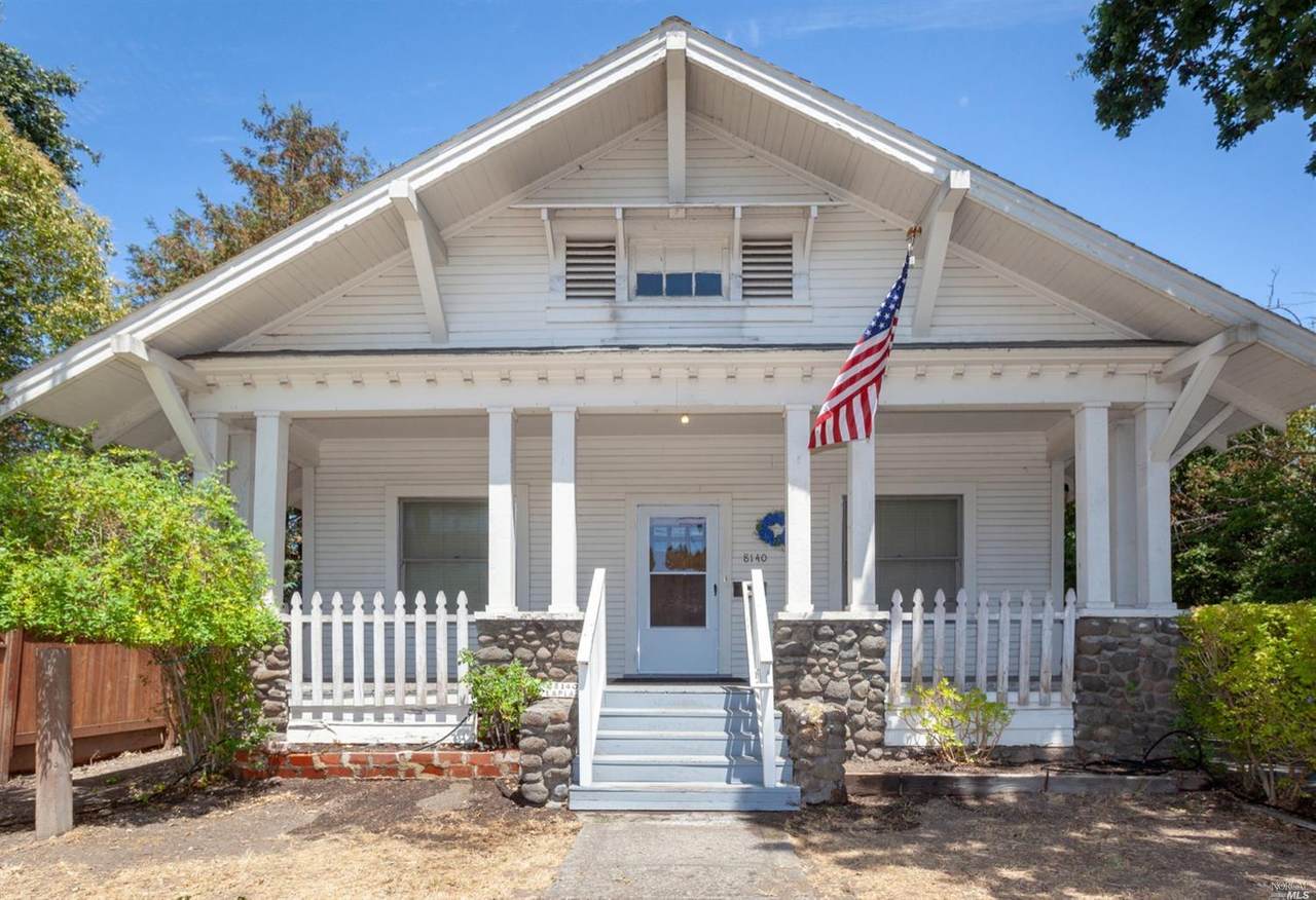 8140 La Plaza - Photo 1