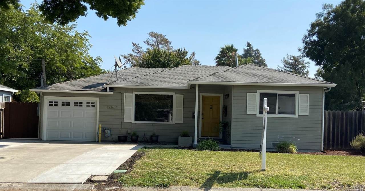 160 Chelsea Avenue - Photo 1