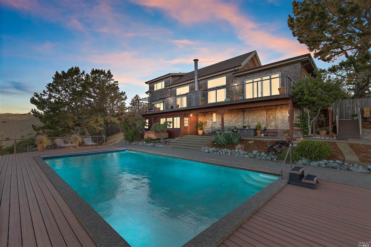 155 Oak Knoll - Photo 1