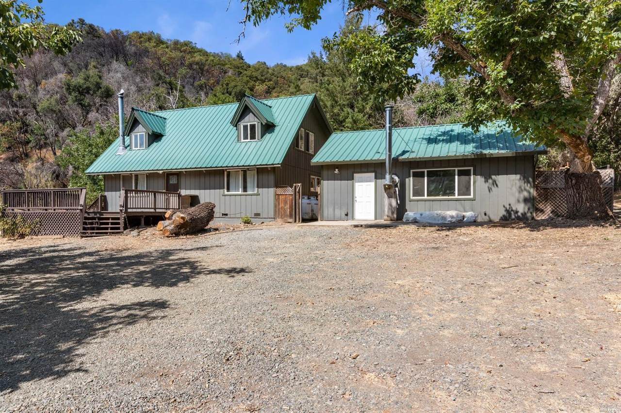 9873 Saratoga Springs Road - Photo 1
