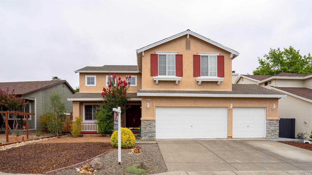 8912 Heritage Drive - Photo 1