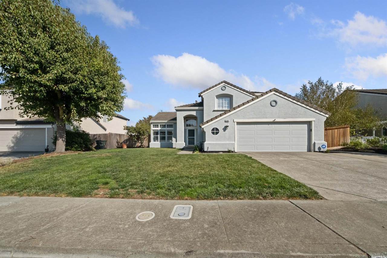 384 Allen Way - Photo 1