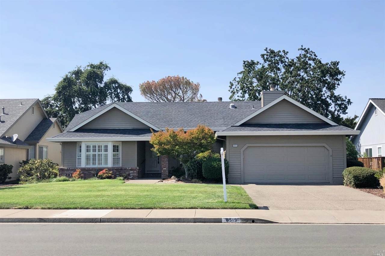 8515 Oakmont Drive - Photo 1