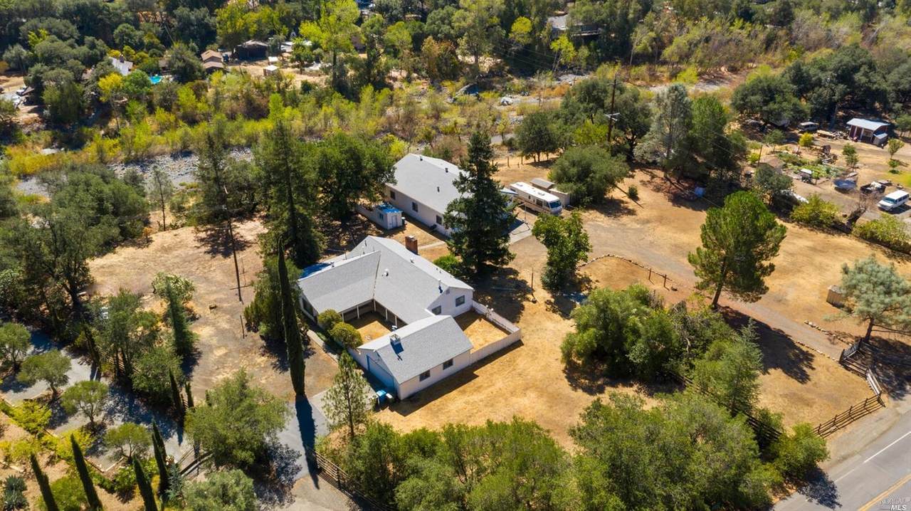 1009 Geysers Road - Photo 1