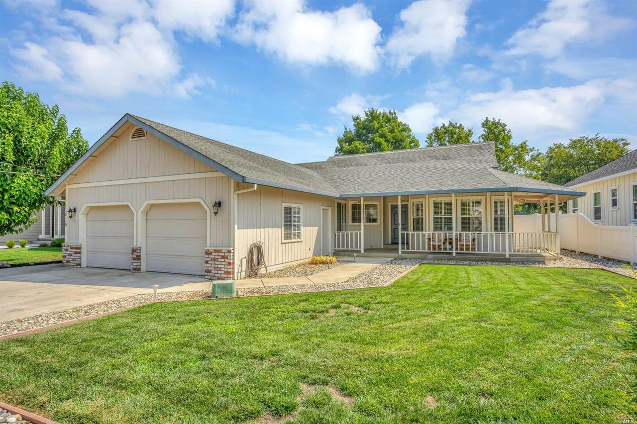 18110 Spyglass Road - Photo 1