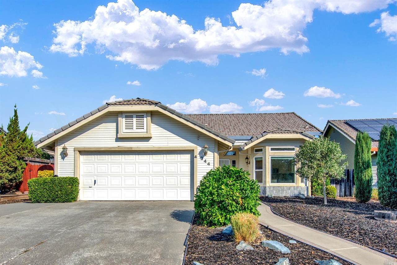 344 Shannon Drive - Photo 1
