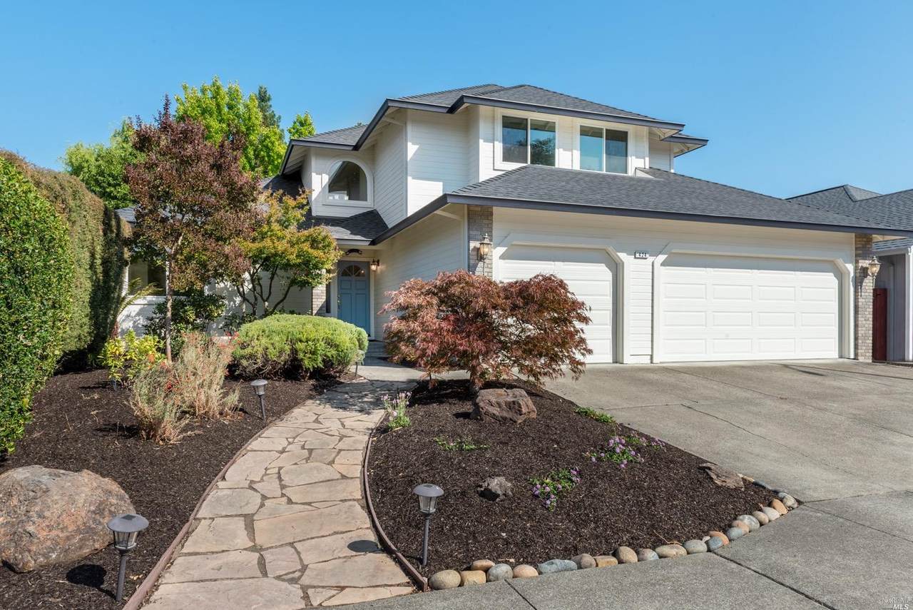 424 Skylark Street - Photo 1