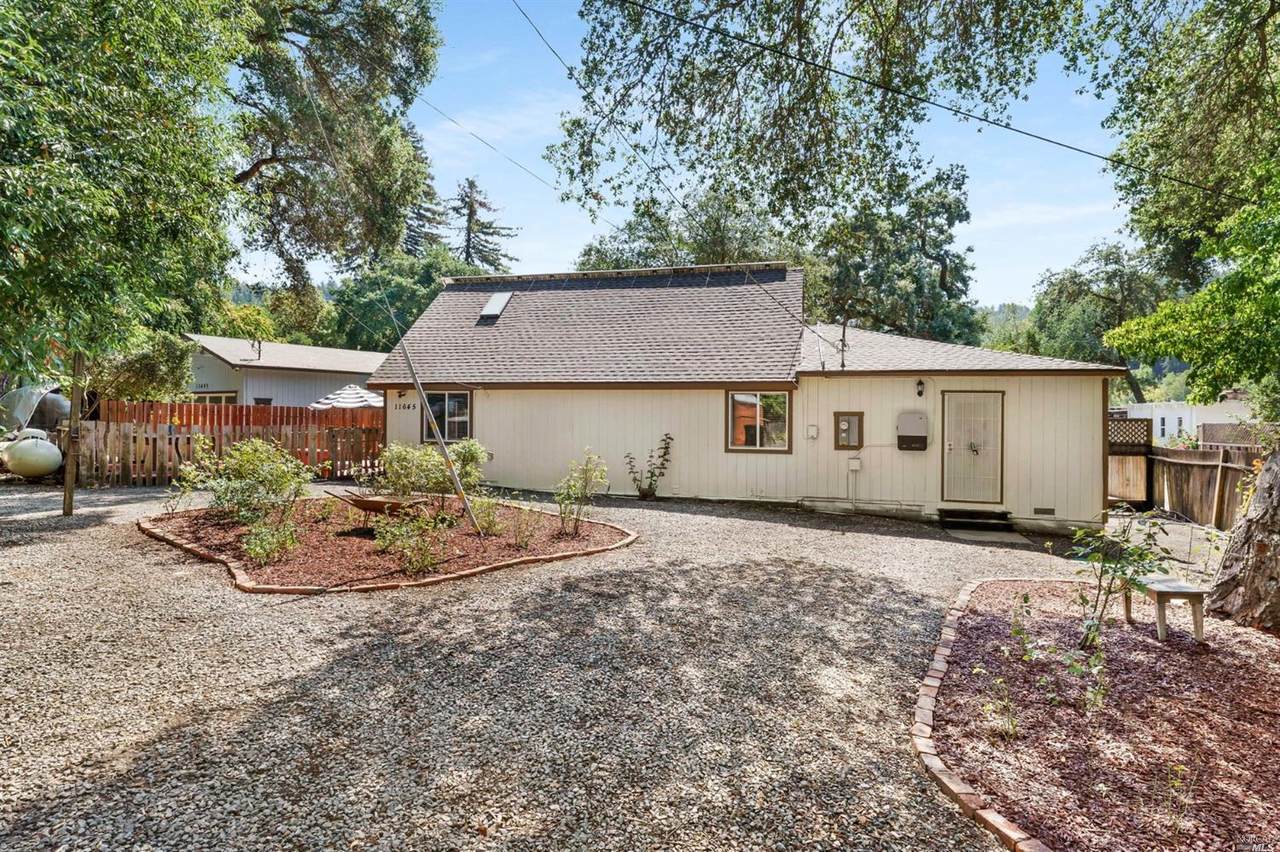 11645 River Road - Photo 1