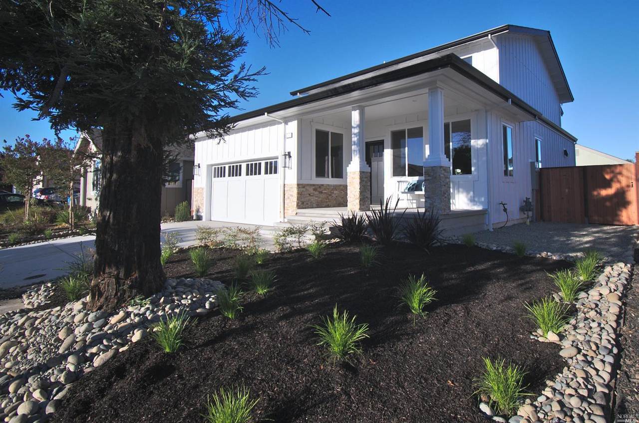 2179 Bock Street - Photo 1