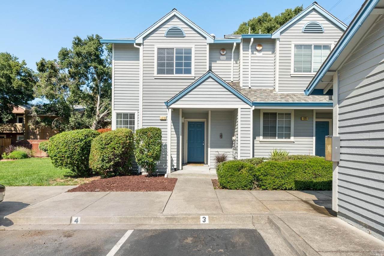 131 Faught Court - Photo 1
