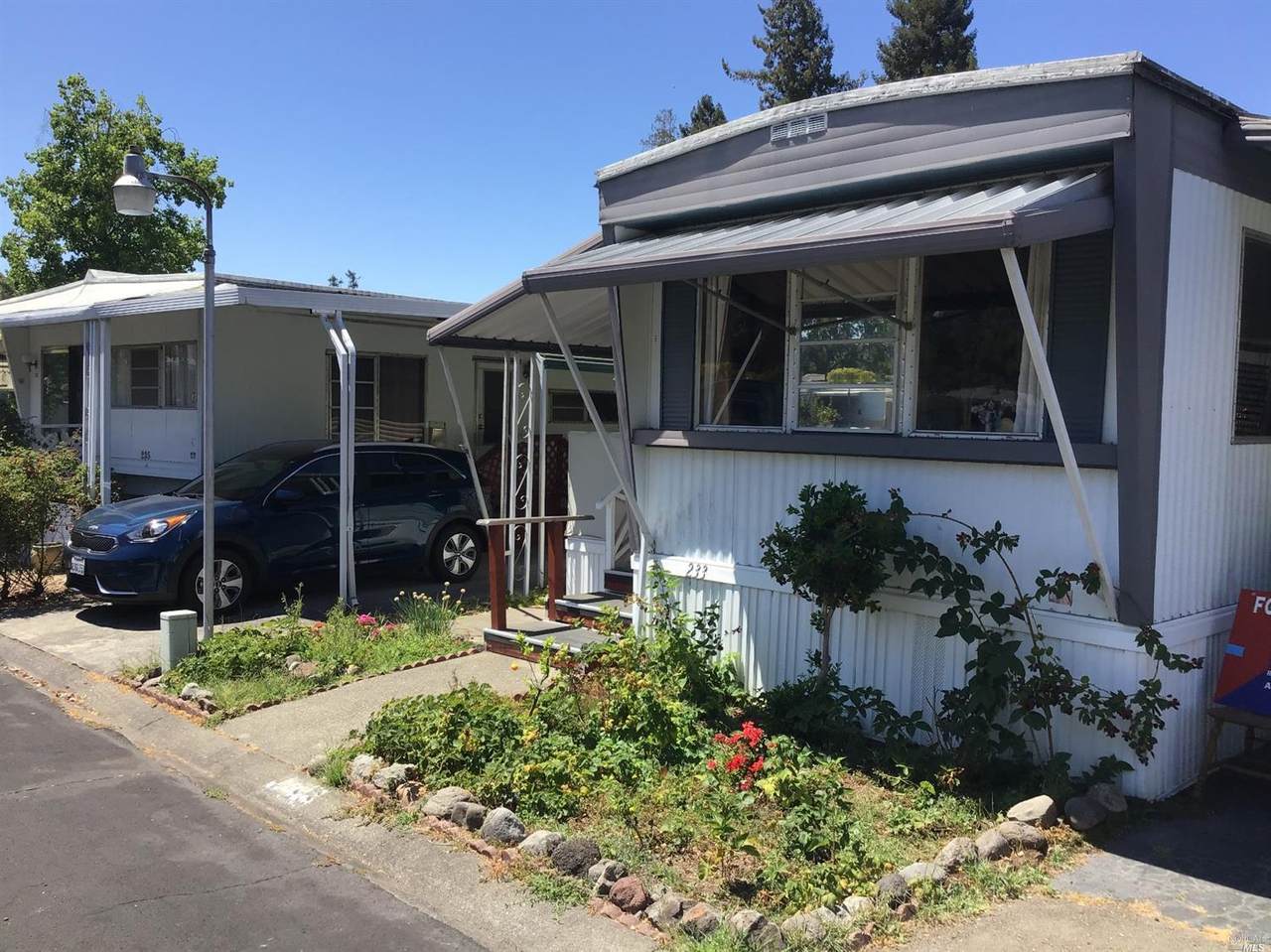 233 Hermosa Circle - Photo 1