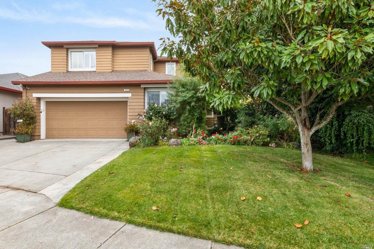 2033 Banjo Drive - Photo 1