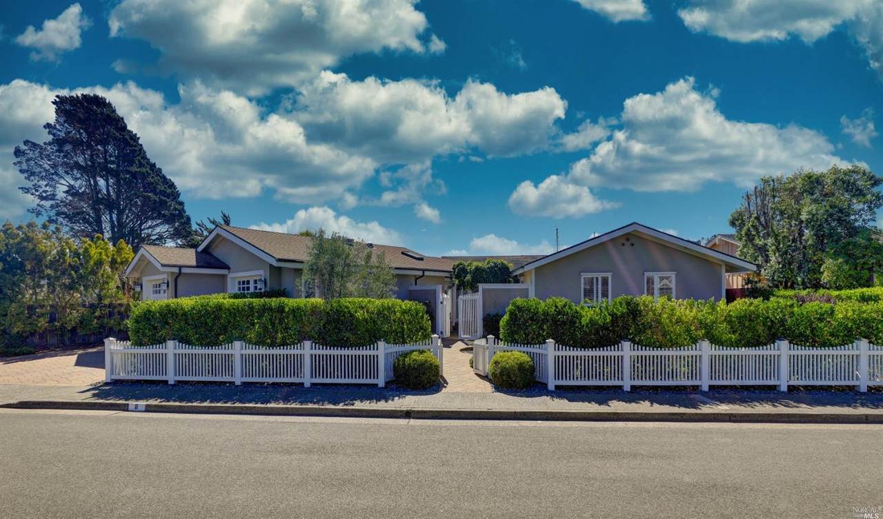 8 Saba Lane - Photo 1
