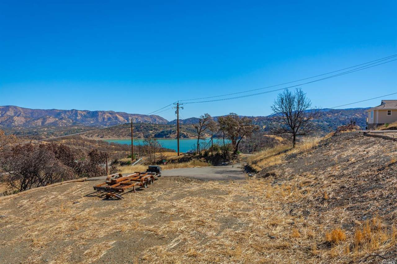 16 Bay Tree Way - Photo 1