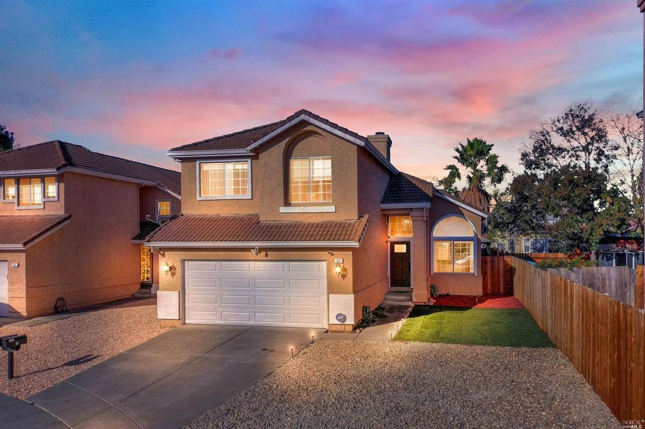 509 Edwards Court - Photo 1