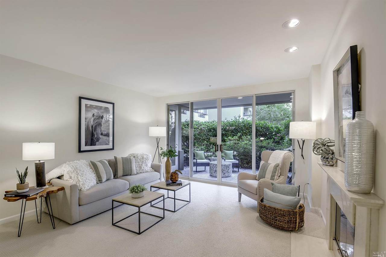 100 Deer Valley Road - Photo 1