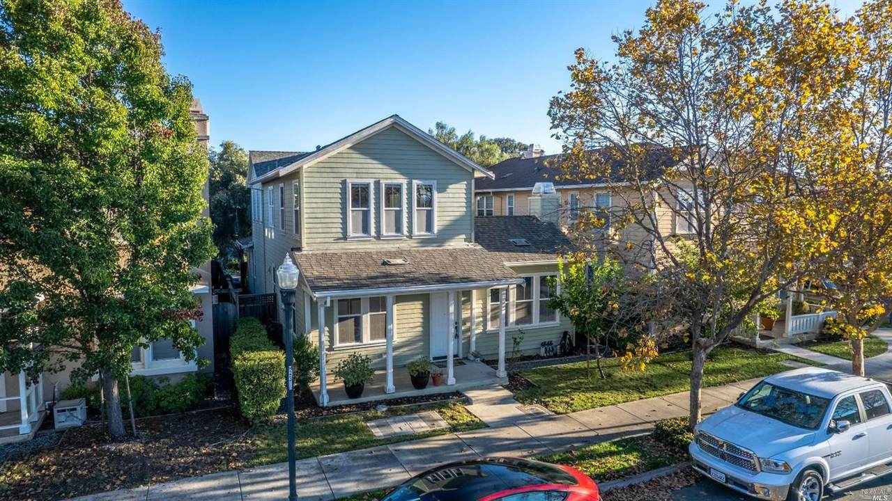 435 Rickover Street - Photo 1