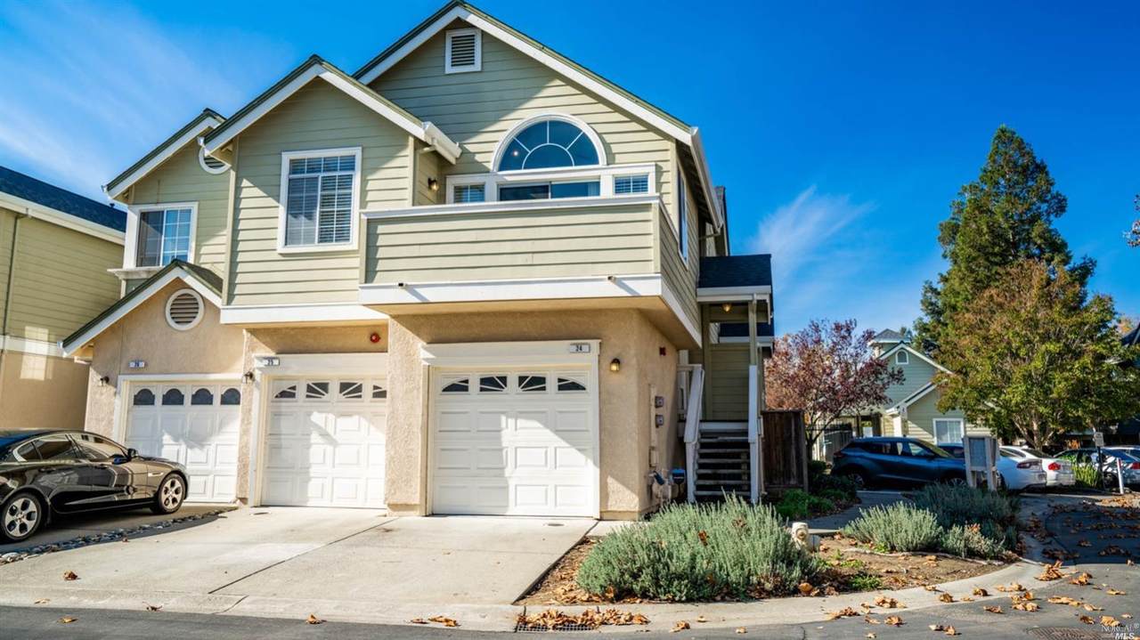 24 Manchester Lane - Photo 1