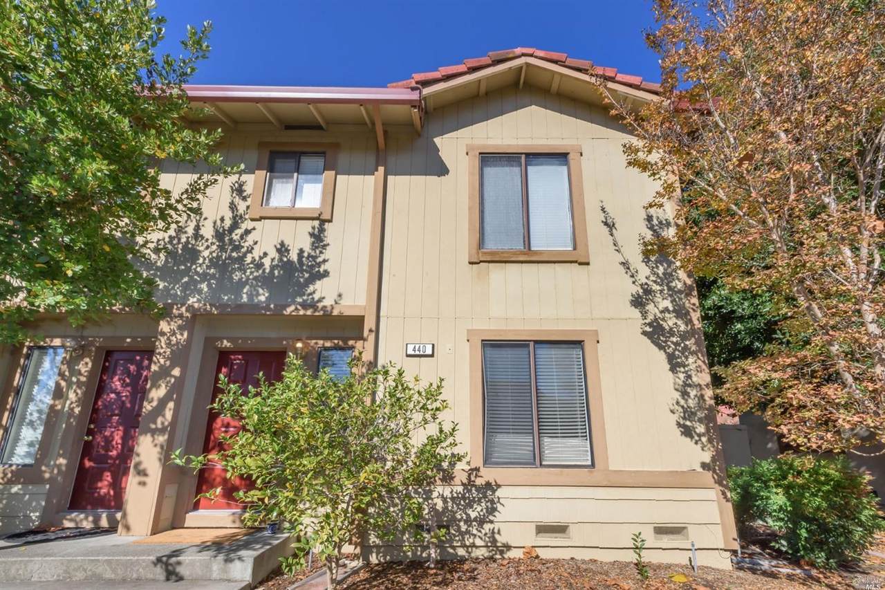 440 Park Place Drive - Photo 1