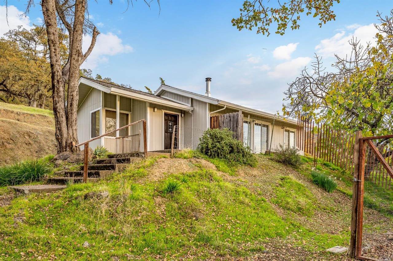 3425 Black Bart Trail - Photo 1