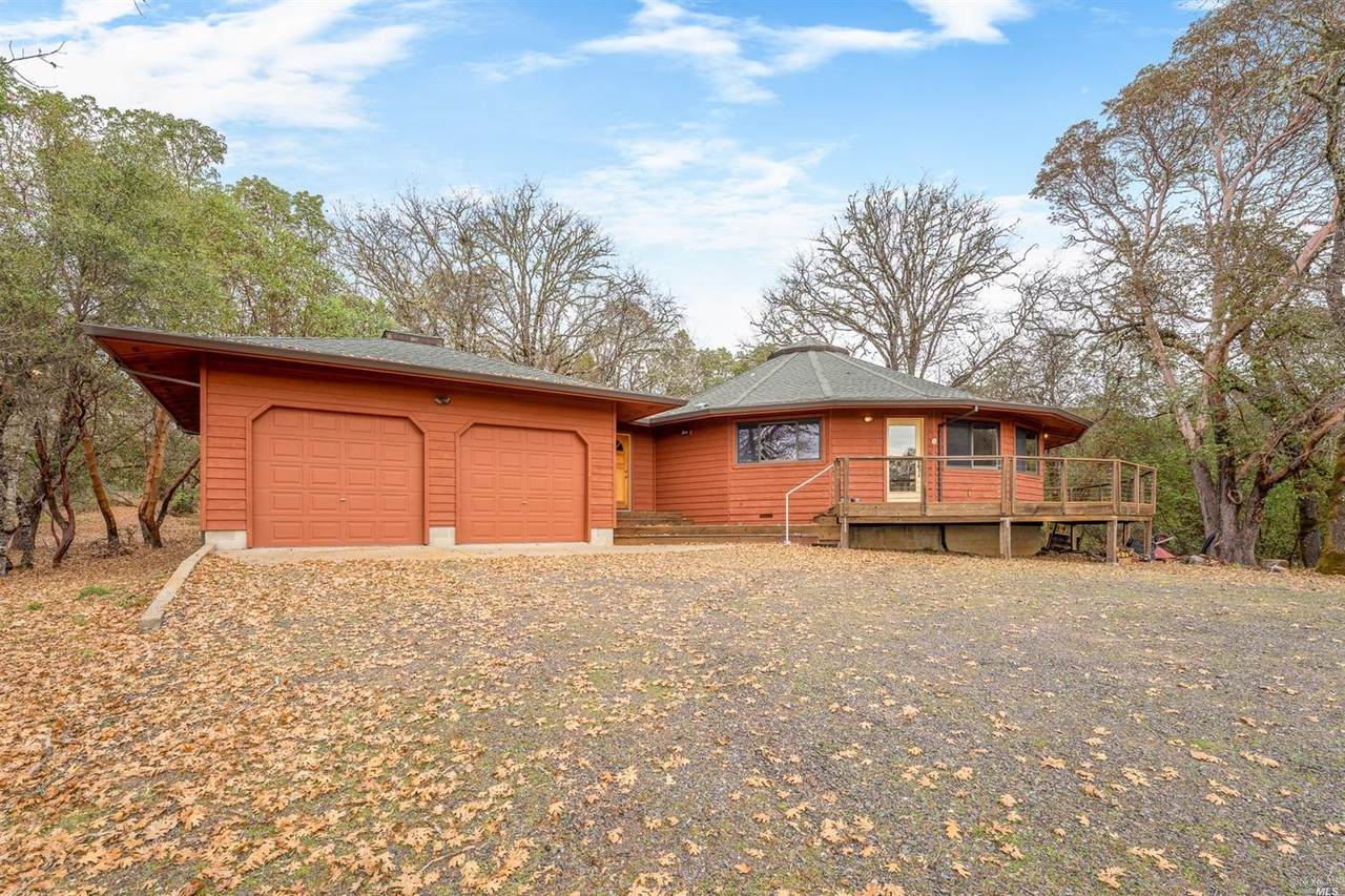 1860 Vista Del Lago Road - Photo 1