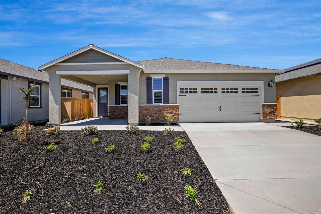 2072 Revival Lane - Photo 1