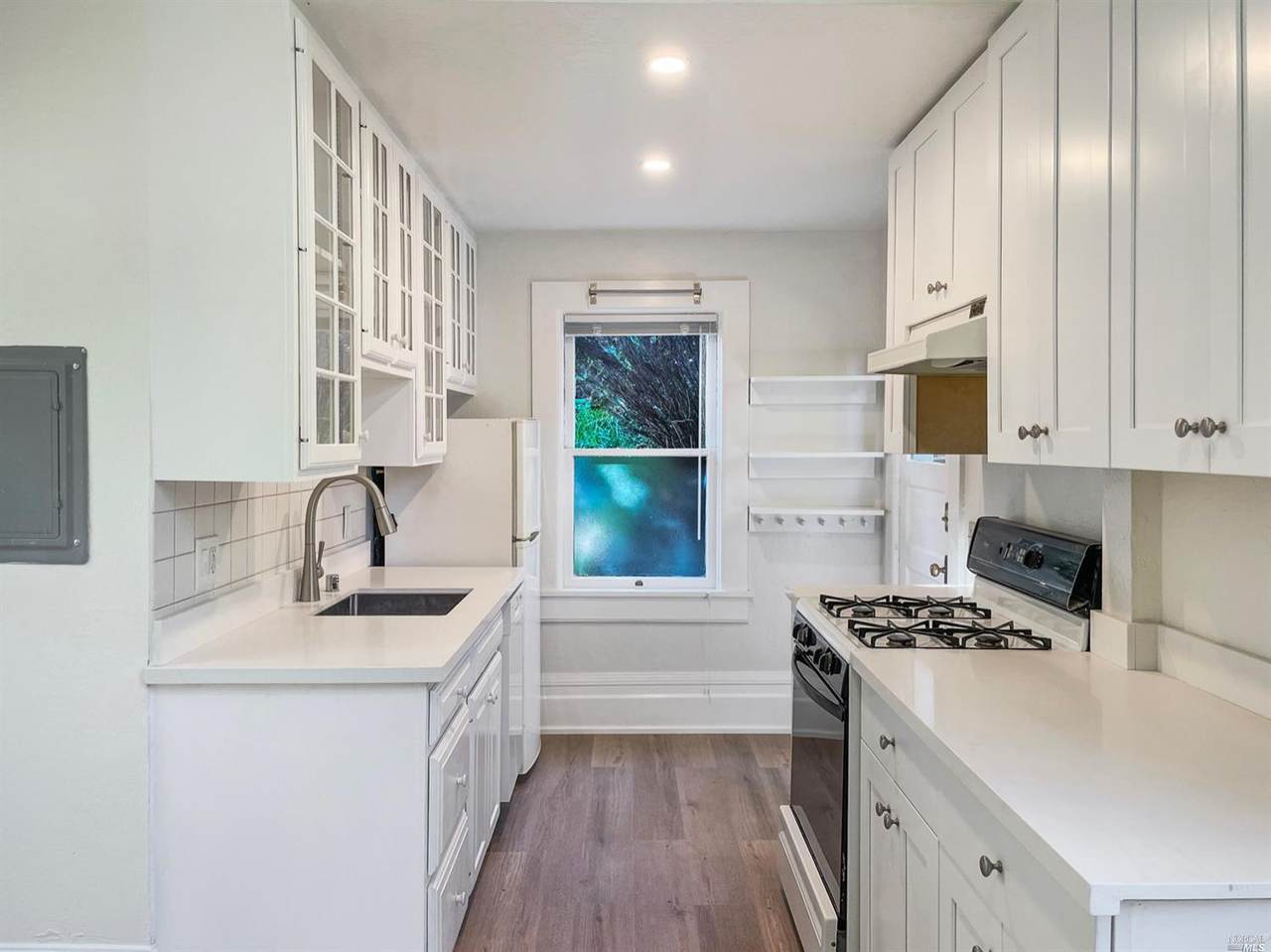 491 Ethel Avenue - Photo 1