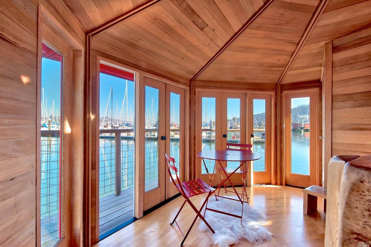 17 40 Dock - Photo 1
