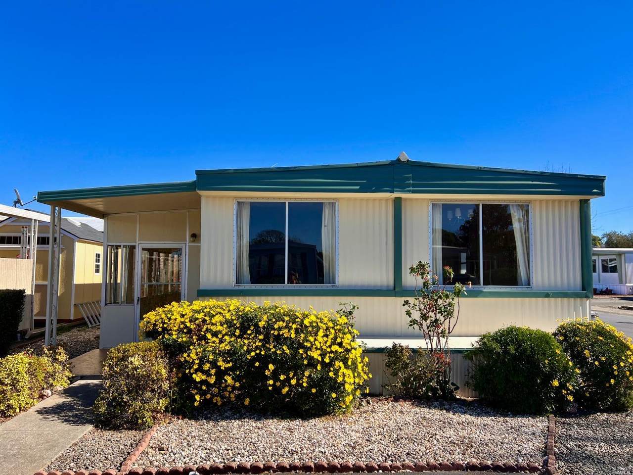 1125 Adrienne Way - Photo 1
