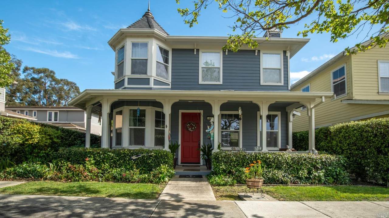 411 Rickover Street - Photo 1