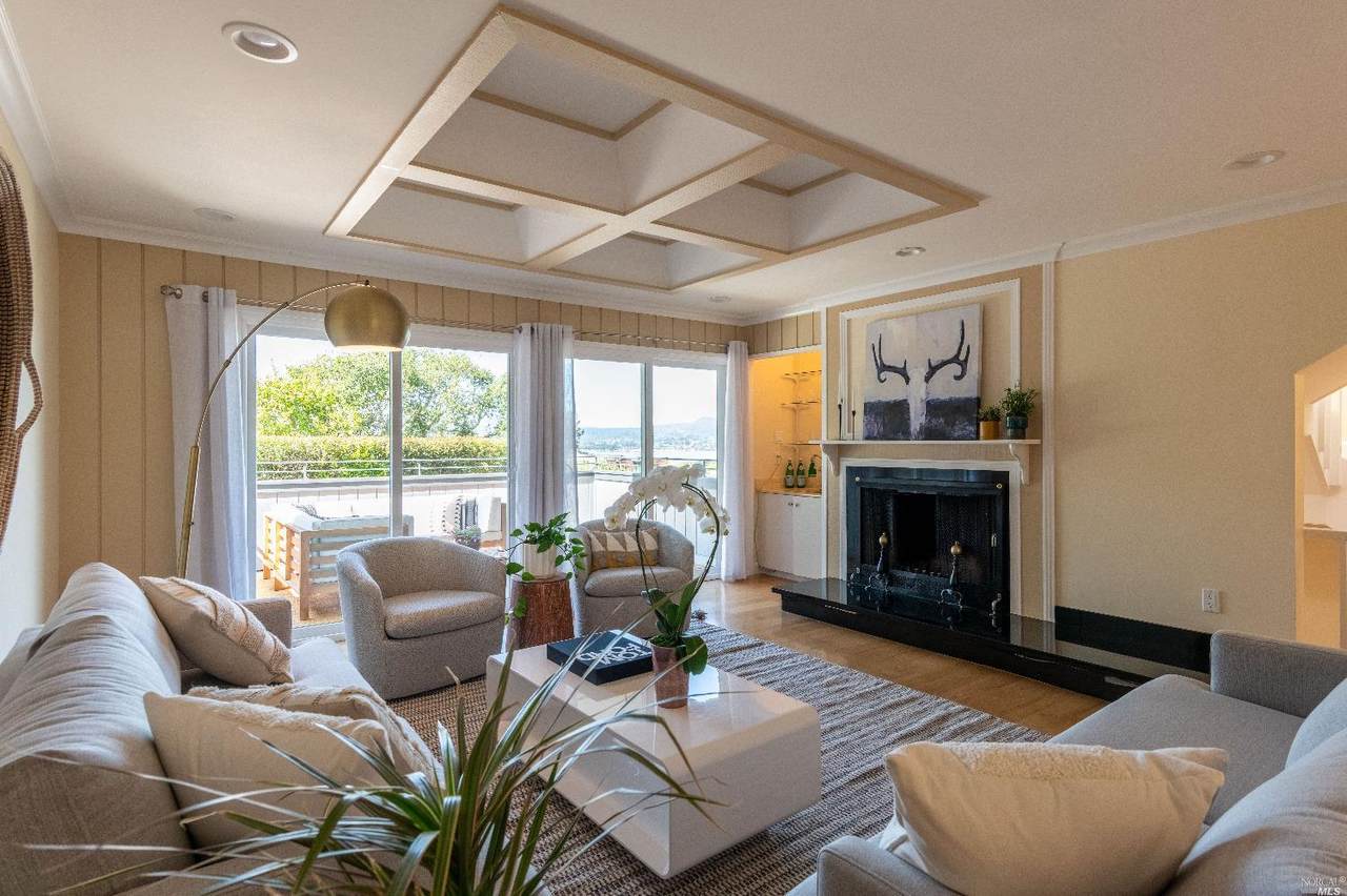 64 Lyford Drive - Photo 1