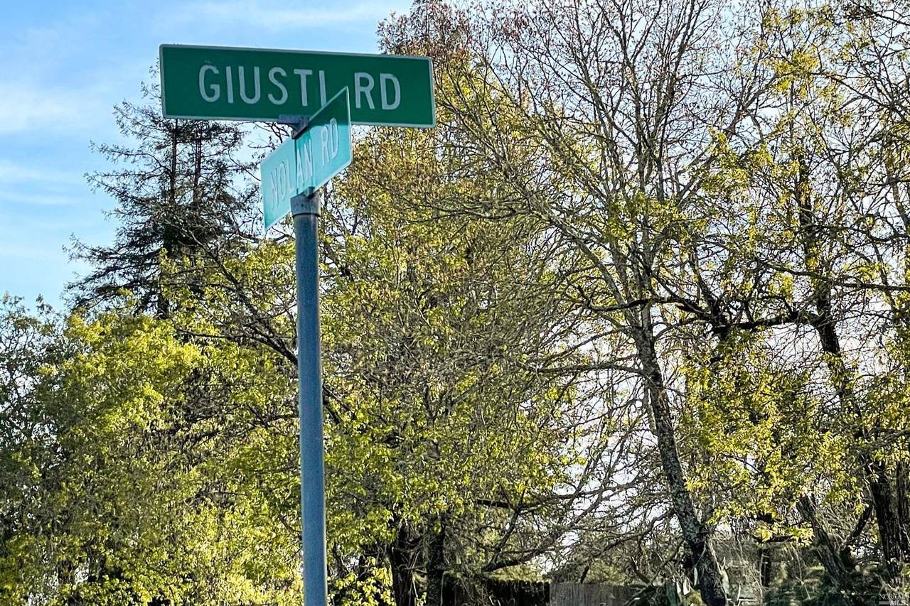 7750 Giusti Road - Photo 1