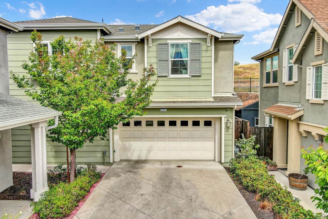 210 Ladybug Lane - Photo 1