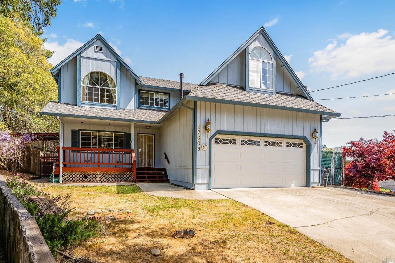 27009 Hawk Court - Photo 1
