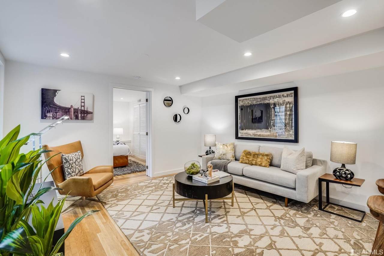 1763 Oak Street - Photo 1