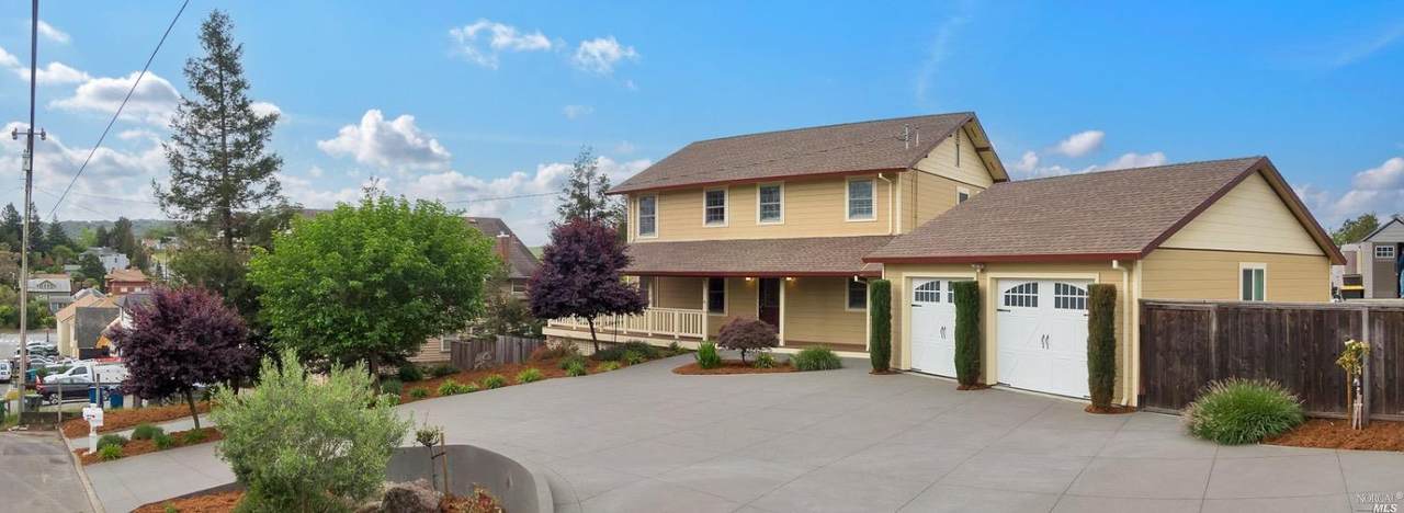 892 Ruth Court - Photo 1